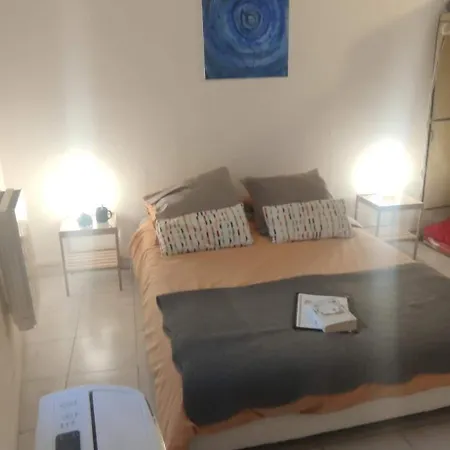 Apartment Cote Pont Vieux-self Check-in Carcassonne